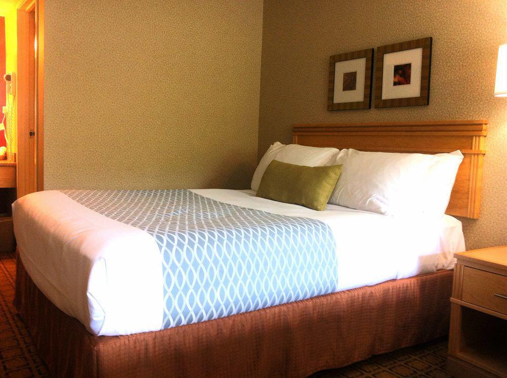 Accent Inns Kamloops Ngoại thất bức ảnh